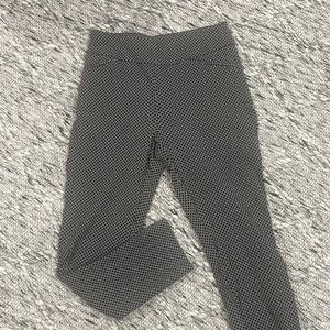 Chico’s Ankle Pant Size 4 (Chicos Size 0)